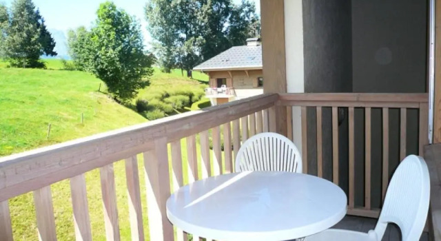 Résidence Les OrÉades - Studio pour 5 Personnes 20, Prenota Appartamento Hotel a Alvernia con parcheggio, Parcheggio
