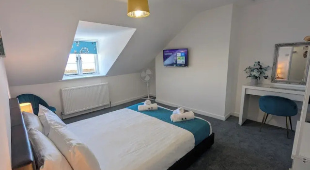 Трёхместный номер Standard Мансарда с видом на море Acqua Beach Weymouth