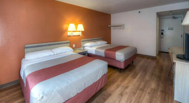Четырёхместный номер Standard Motel 6-Branford, CT - New Haven