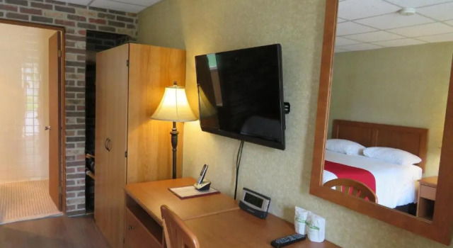 La Paysanne Motel & Hotel, Prenota Motel Lennoxville Québec