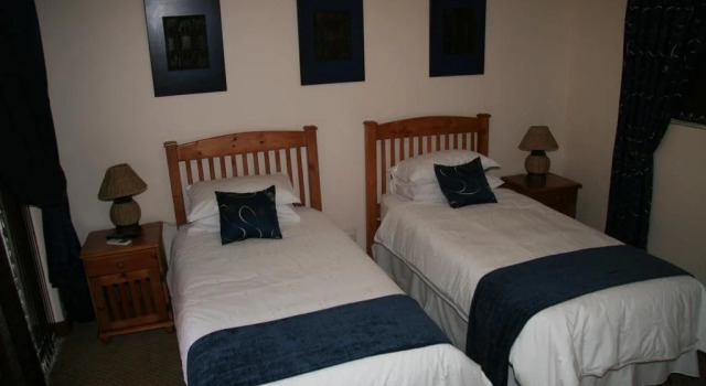 Condor House, Buchen Sie Hotel Centurion Tshwane