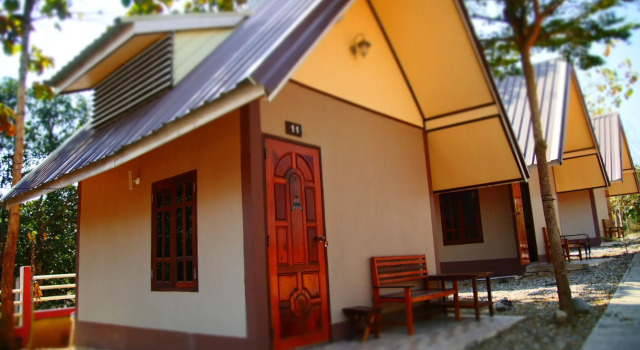 Bansuanphuhong, Rezervovat Hotel Hotely v North-Eastern Thailand se snídaní, Snídaně