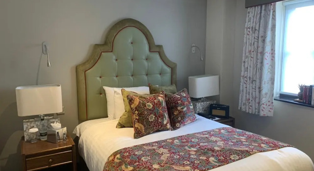 The Bell Inn Stilton, Rezervasyon Otel Peterborough 
