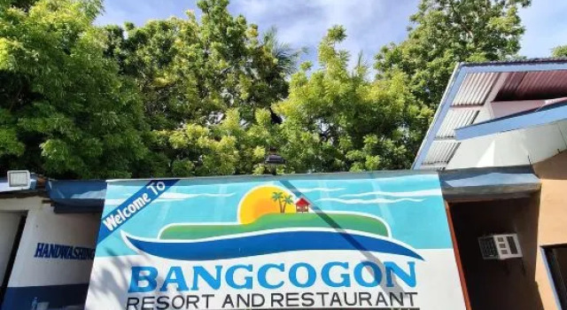 Island Front - Bangcogon Resort and Restaurant, Rezervasyon Tatil Köyü Oslob otoparklı oteller, Otopark