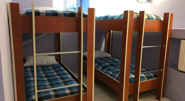 Baku Mint Hostel, Book Hostel / Vandrerhjem Hostels i Baku, nær Freedom Square, Hostel / Vandrerhjem