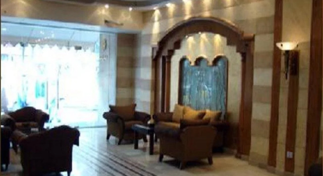 Planet Hotel