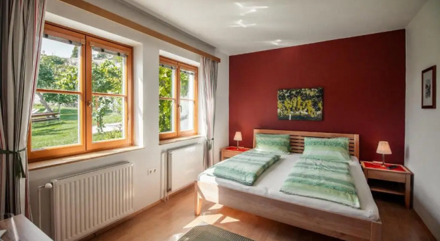 Двухместный номер Deluxe с видом на сад Winzerhof & Gästehaus Bernhard