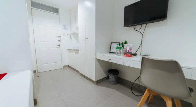 Двухместный номер Standard RedDoorz Plus @ Roxas Street Davao