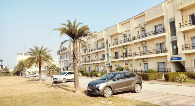 Pearl Suites at Omex Enternity, Забронировать Отель Вриндавана 