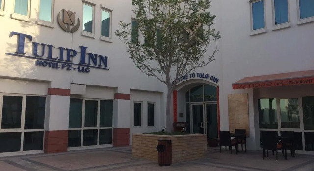 Tulip Inn Hotel FZ-LLC, Забронировать Отель СПА-отели Эмирата Дубая, рядом с Jumeirah Palm Tram Station, SPA-услуги