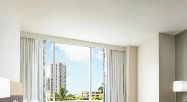 Номер Standard AC Hotel by Marriott Honolulu