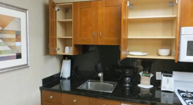 Студия 7 Springs Inn & Suites