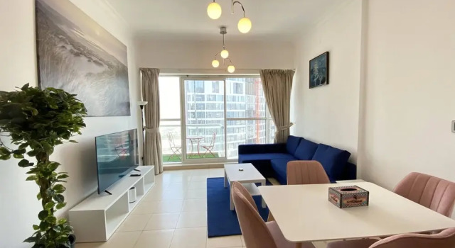 Holiday Inn Dubai Business Bay by IHG, Забронировать Отель «постель и завтрак» Даунтаун Дубай , рядом с Al Wajeha Al Maeyah Marine Transport Station