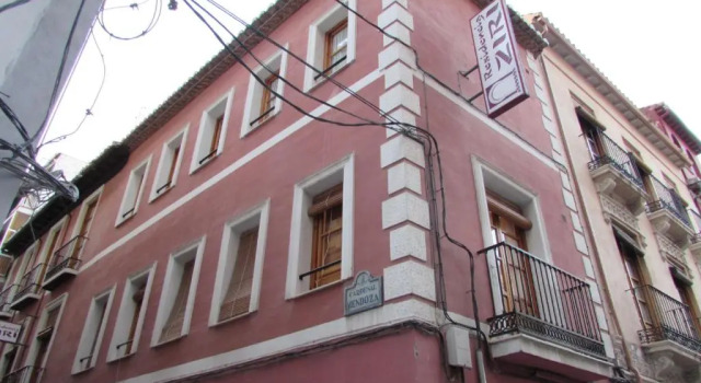 Residencia Ziri