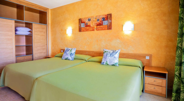 Hotel Servigroup La Zenia, Rezervați Hotel Orihuela Comunitatea Valencia