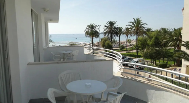 Апартаменты c 1 комнатой с балконом и с частичным видом на море Apartamentos Morito Beach