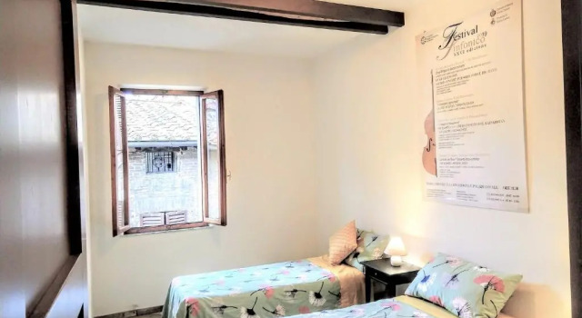 The Aerie - Il Nido Dell Aquila - Central 8bd Recentely Renovated, Забронировать Отель Сиена Siena Area, рядом с Национальный музей этрусской археологии