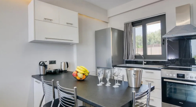 Люкс Serenity Suites Sea View 4