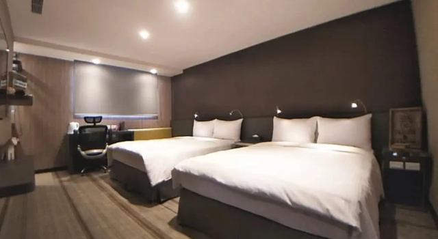 Четырёхместный номер Standard West.inn48 - Self Check-In Hotel