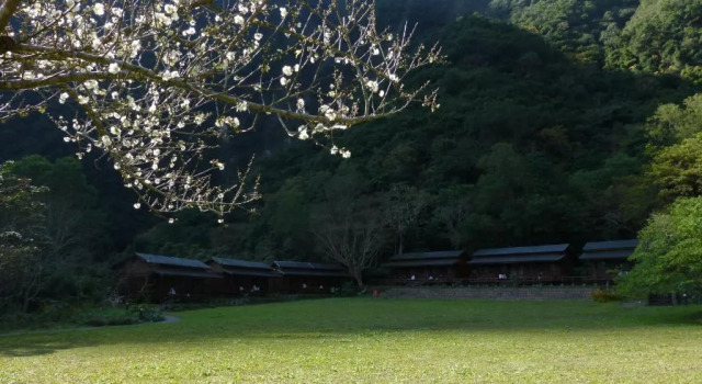 Двухместный номер Standard с видом на горы Taroko Village Hotel