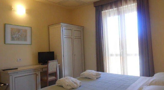 Двухместный номер Standard Hotel Saturno Fonte Pura
