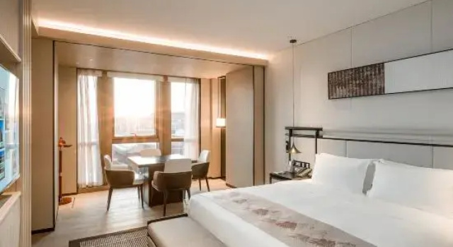 Люкс с видом на озеро Xiongan Convention And  Exhibition Center Hotel