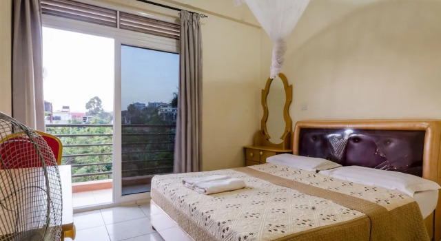 Standard Einzel Zimmer mit Balkon Hotel Top Five