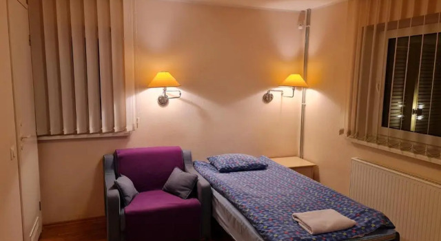 Felixi Maja, Book Hotel Hoteller i Viljandimaa med parkering, Parkering