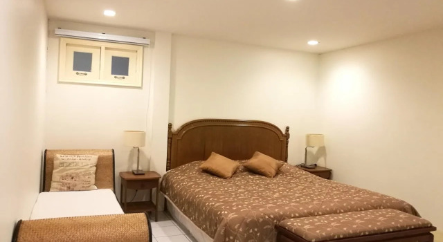 Oasis91 Resort & Restaurant, Забронировать Курортный отель Банхатчао-Самран Пхетчабури