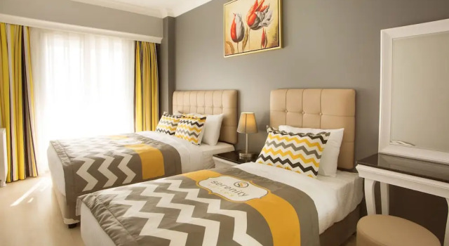 Семейный люкс с балконом Serenity Suites Istanbul Airport