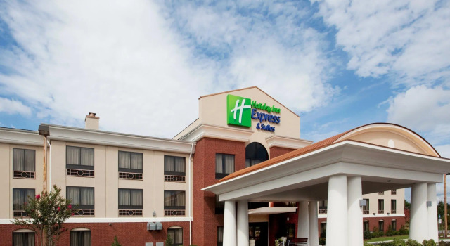 Holiday Inn Express & Suites - Hardeeville-Hilton Head by IHG, Забронировать Отель Хардивилл Lowcountry, рядом с Hilton Head Island Welcome Center