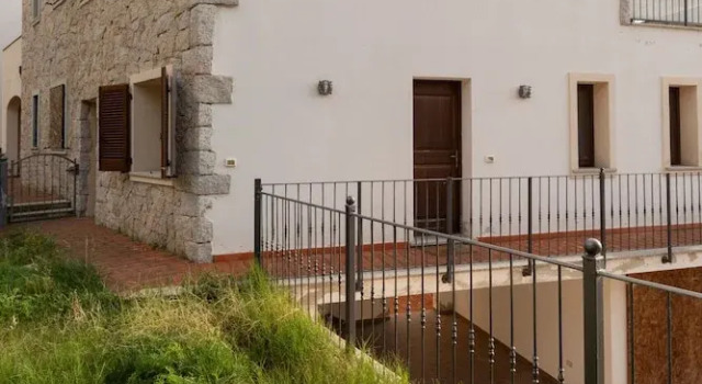 Casa Della Vigna 3 by Wonderful Italy, Забронировать Апартаменты/квартира Лаэрру Sardinia North