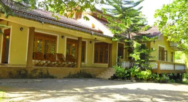 Tusker Safari Bungalow