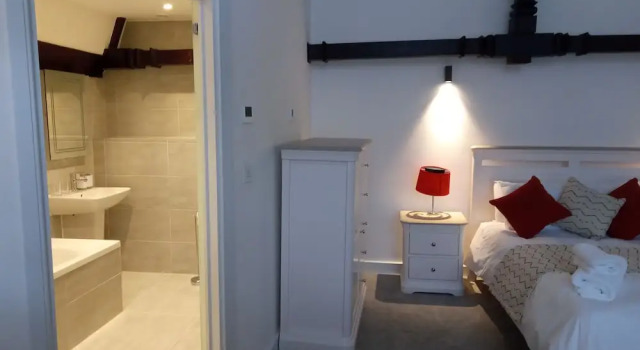 6 Rose Chapel Penthouse