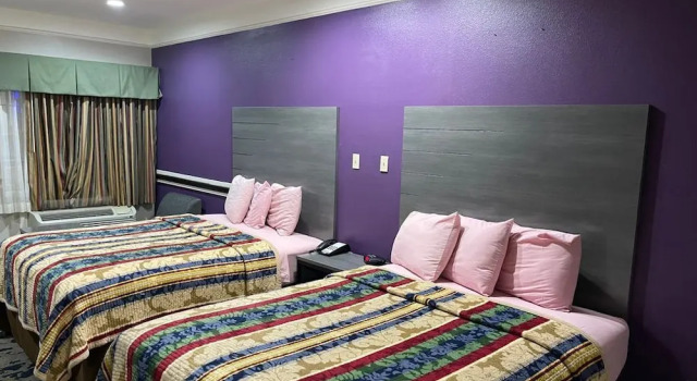 Номер Economy Scottish Inn and Suites Alvin