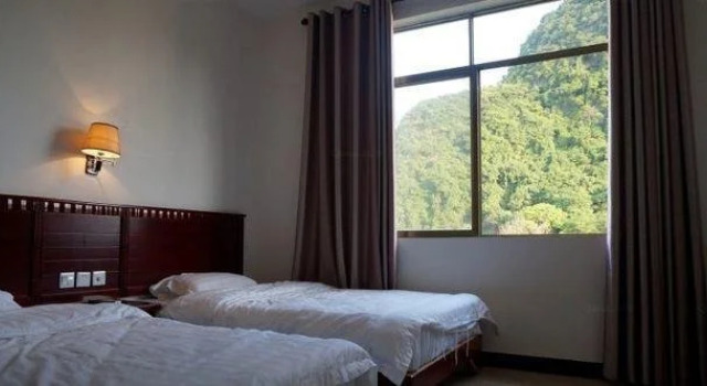 Yangshuo Yulong Inn, Buchen Sie Hotel Yangshuo Guangxi, in der Nähe von Yulong River