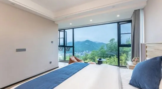 Семейный люкс с 2 комнатами Anji Banshan Yunju Holiday Homestay