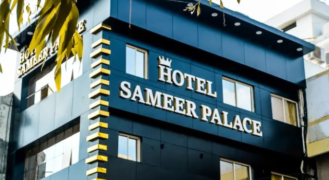 Sameer Palace, Забронировать Отель Отели штата Махараштры 3 звезды, 3*