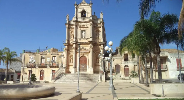 Villa G.Giuliano, Book Villa Hotels in Sicily with a Pool, Swimming Pool