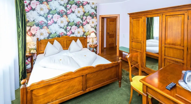 Двухместный номер Standard с видом на сад Romantikhotel Zell am See