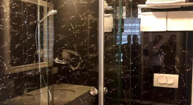 Полулюкс Hotel Empire Albania