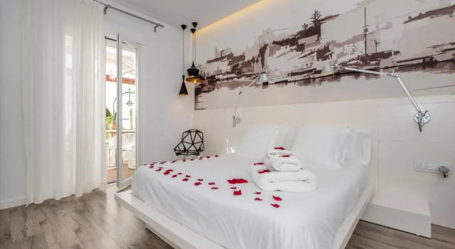 Hotel Abril 37, Buchen Sie Hotel Ciutadella Menorca, in der Nähe von Leuchtturm von Ciutadella