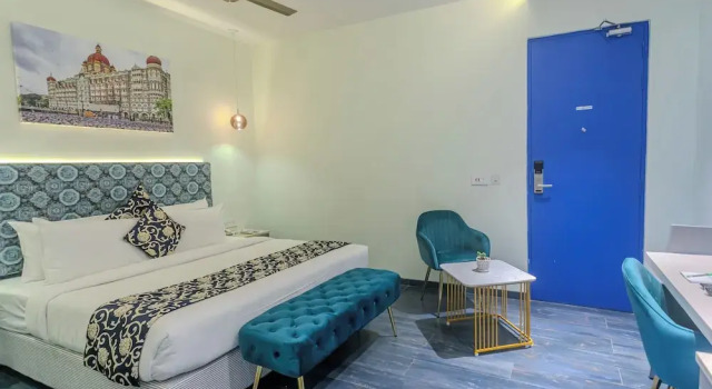 Номер Deluxe World Inn Hotel