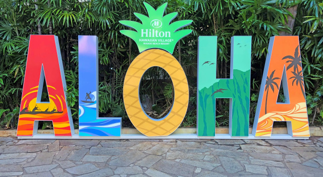 Hilton Hawaiian Village Waikiki Beach Resort, Забронировать Курортный отель Отели Гонолулу 4 звезды, рядом с Гавайский музей армии США, 4*