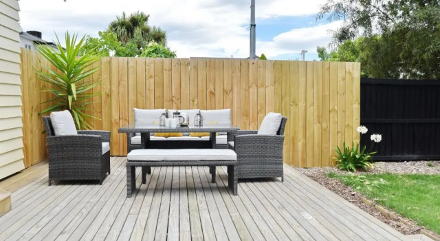 Вилла Room to spread out - fenced lawn, pets welcome - Weston Villa
