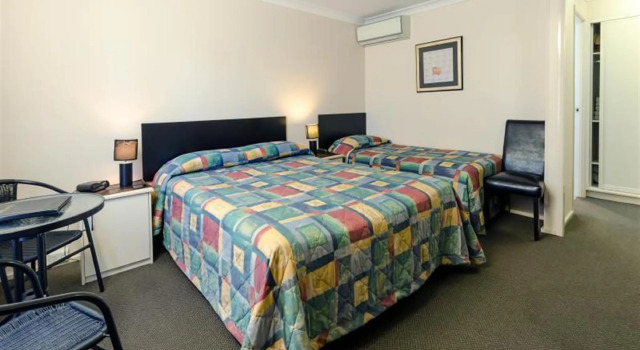 Номер Standard с 2 комнатами Centrepoint Midcity Motor Inn