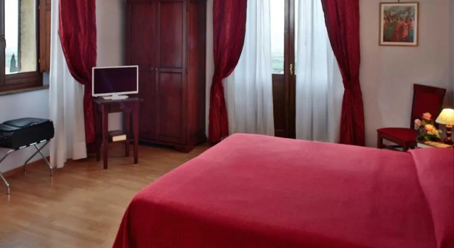 Двухместный номер Standard с балконом и с красивым видом из окна Hotel Windsor Savoia