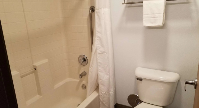 Четырёхместный номер Standard Best Western Sandy Inn