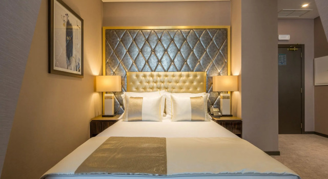 Hotel MeraPrime Gold Lisboa, Забронировать Бутик-отель Отели Лиссабона 3 звезды, рядом с Carmo Fountain, 3*