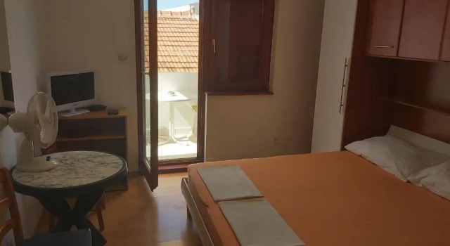 Студия Apartments Mišolić
